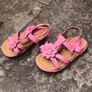 Pink size 5 Koala Kids sandals